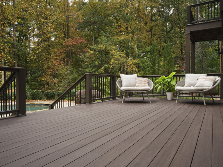 TimberTech American Walnut Landmark CCS ANGLE1 UNDER v2